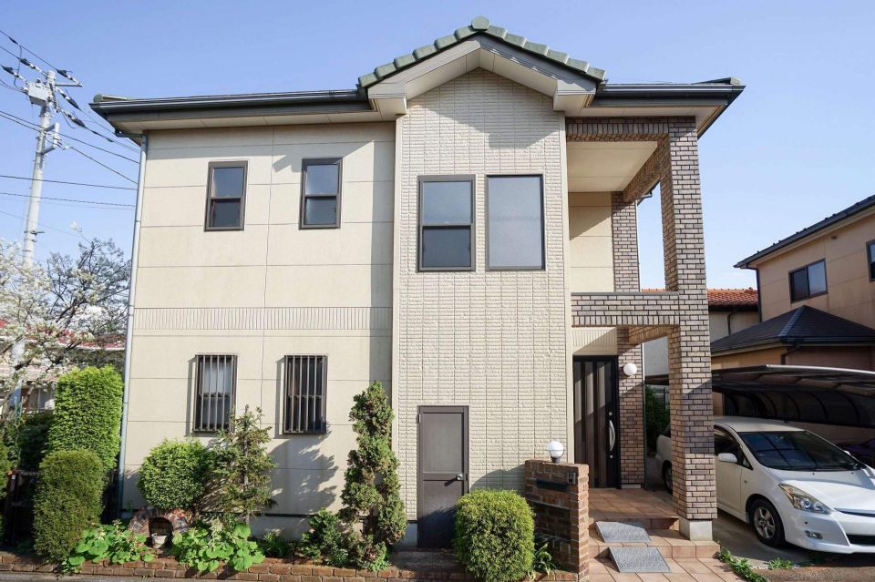 車庫シャッターの定期点検で安心を守る